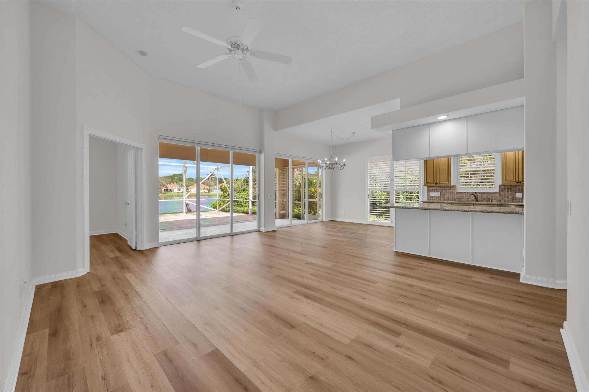 OAKS EAST 3 - Residential