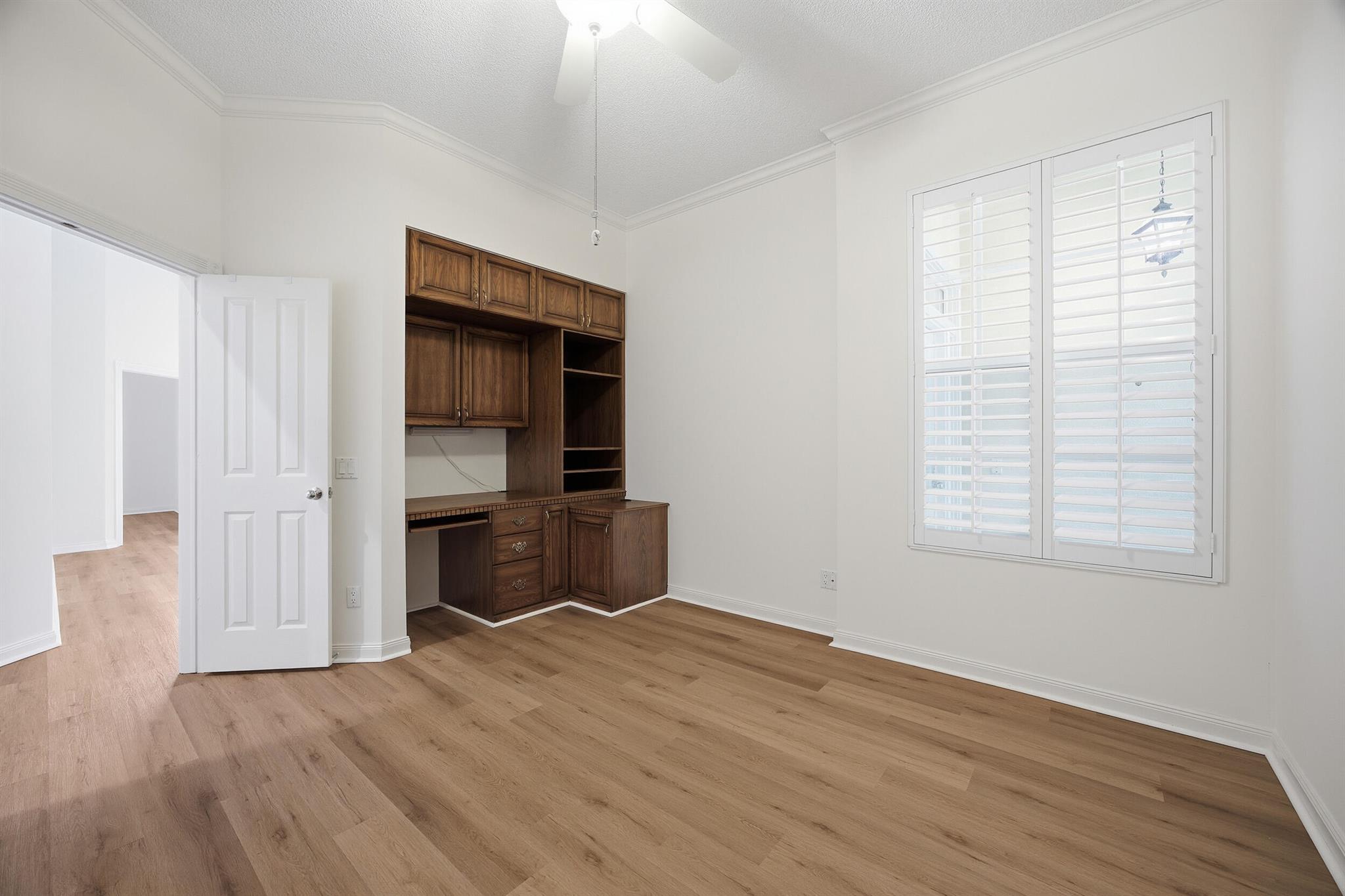 OAKS EAST 3 - Residential