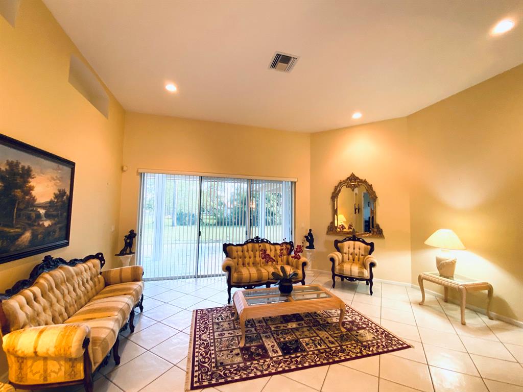 LOXAHATCHEE - Residential