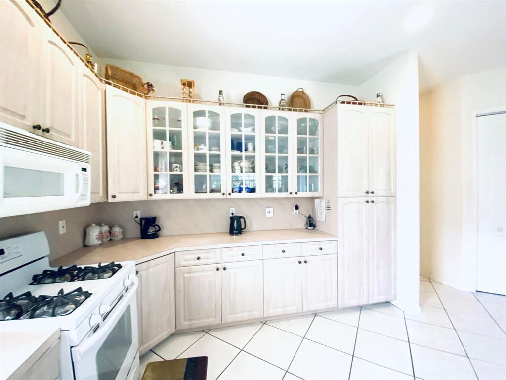 LOXAHATCHEE - Residential