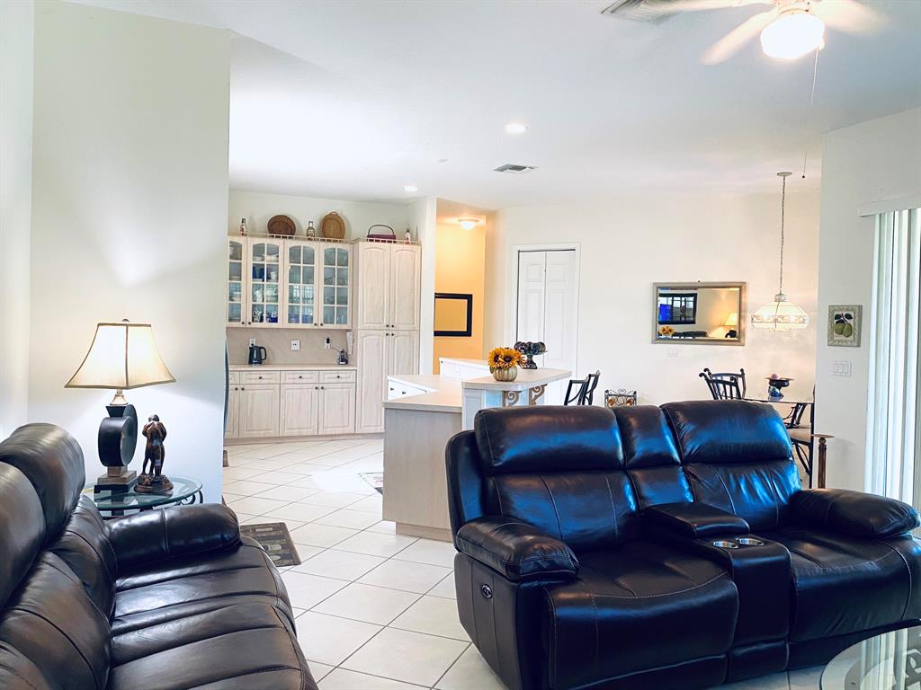 LOXAHATCHEE - Residential