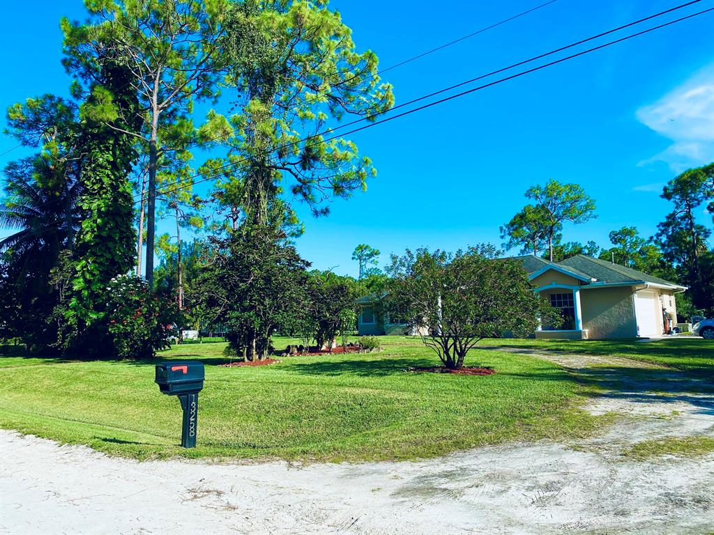 LOXAHATCHEE - Residential