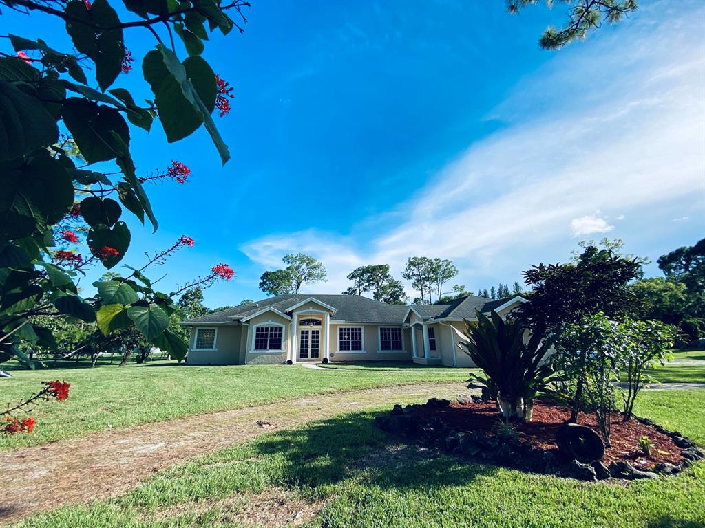 LOXAHATCHEE - Residential