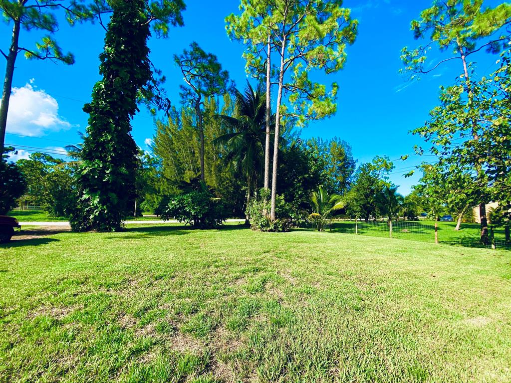 LOXAHATCHEE - Residential