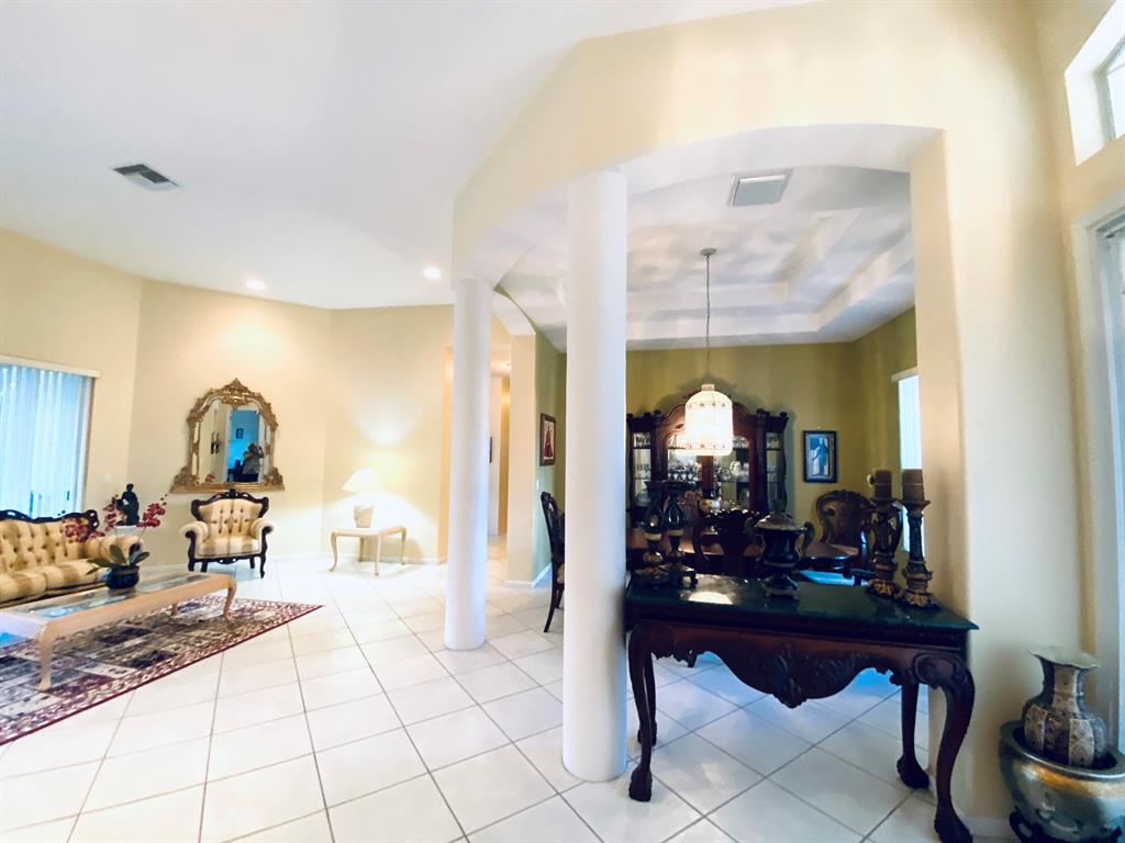 LOXAHATCHEE - Residential