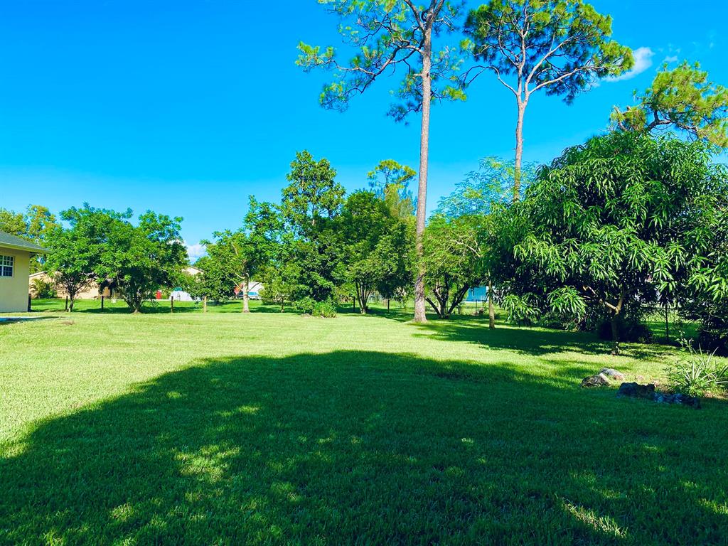 LOXAHATCHEE - Residential