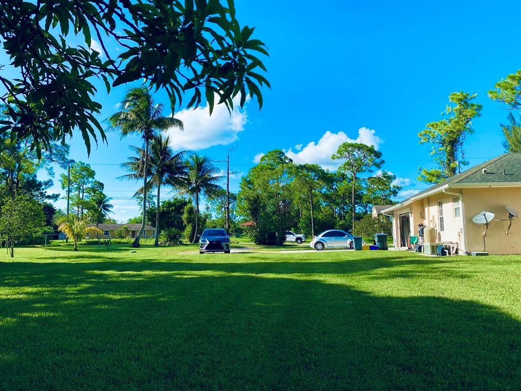 LOXAHATCHEE - Residential