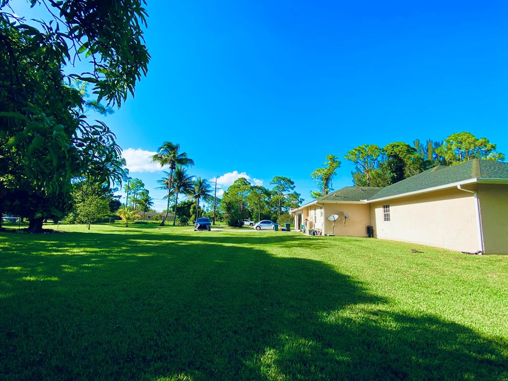 LOXAHATCHEE - Residential