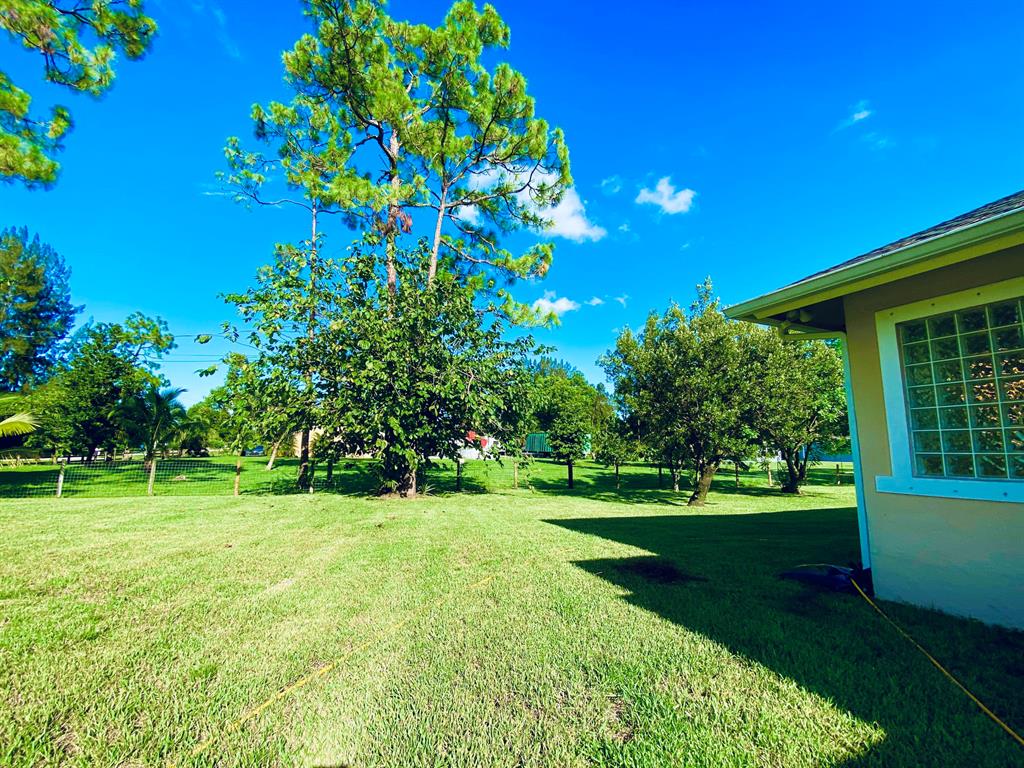 LOXAHATCHEE - Residential