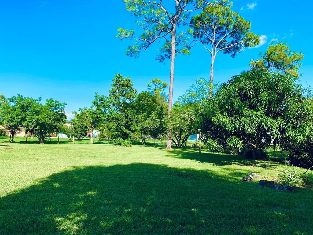 LOXAHATCHEE - Residential