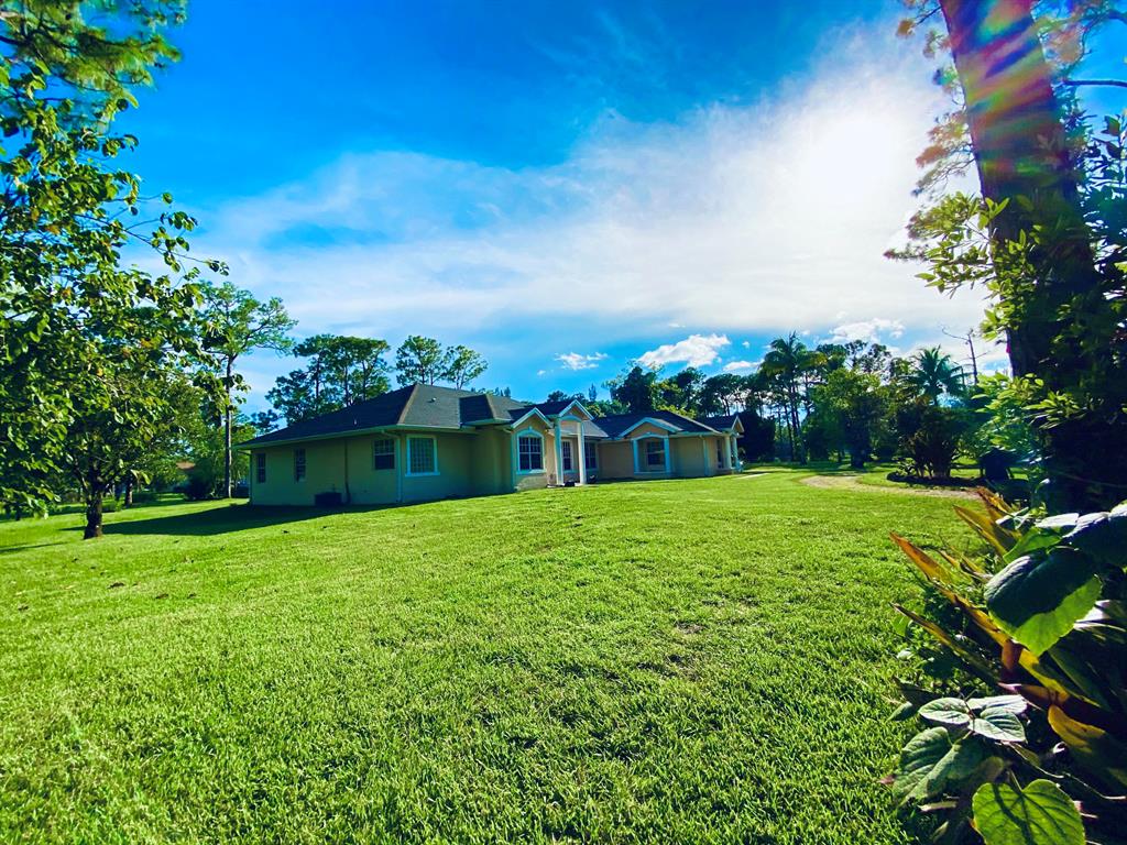 LOXAHATCHEE - Residential