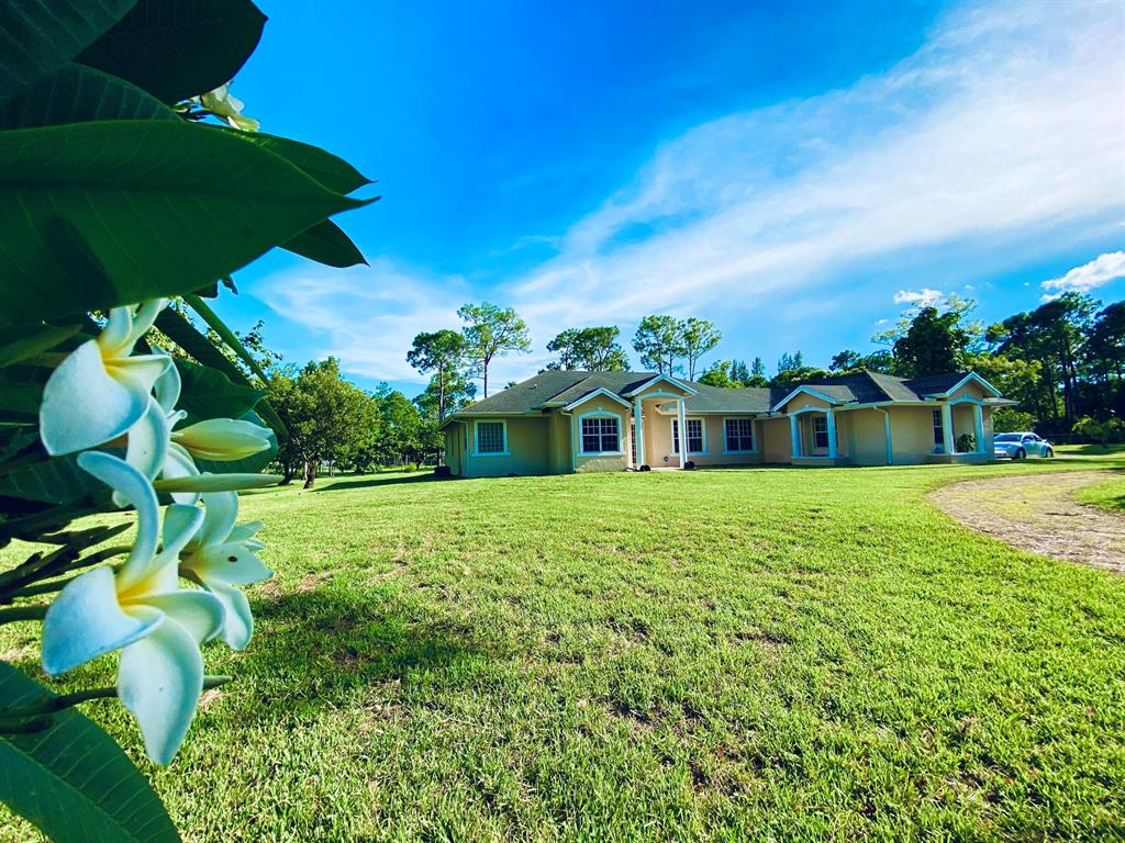 LOXAHATCHEE - Residential