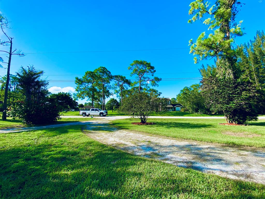 LOXAHATCHEE - Residential