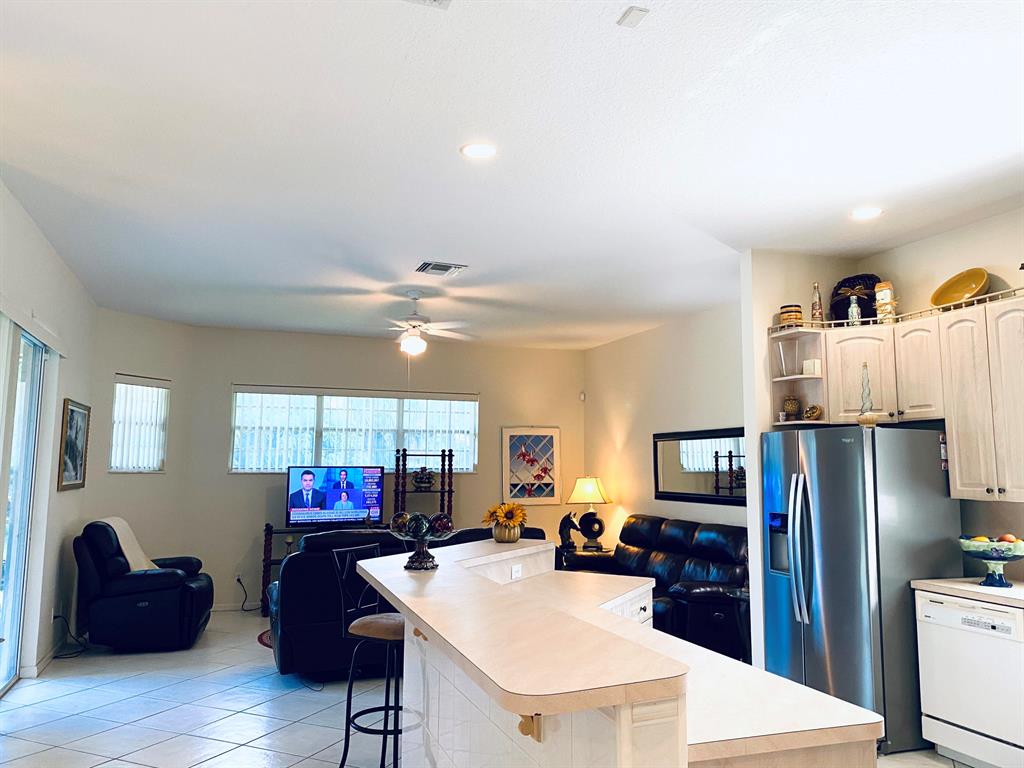 LOXAHATCHEE - Residential