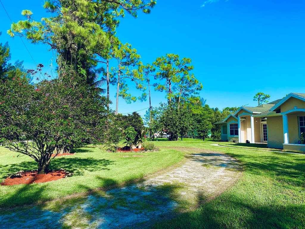 LOXAHATCHEE - Residential