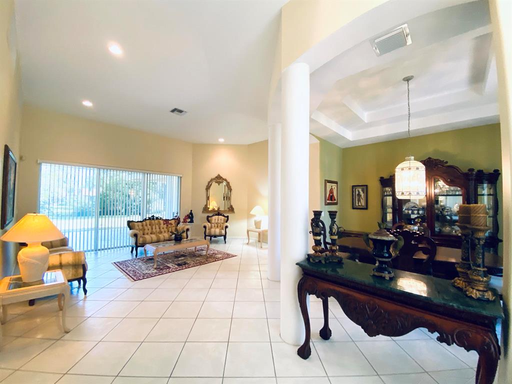 LOXAHATCHEE - Residential