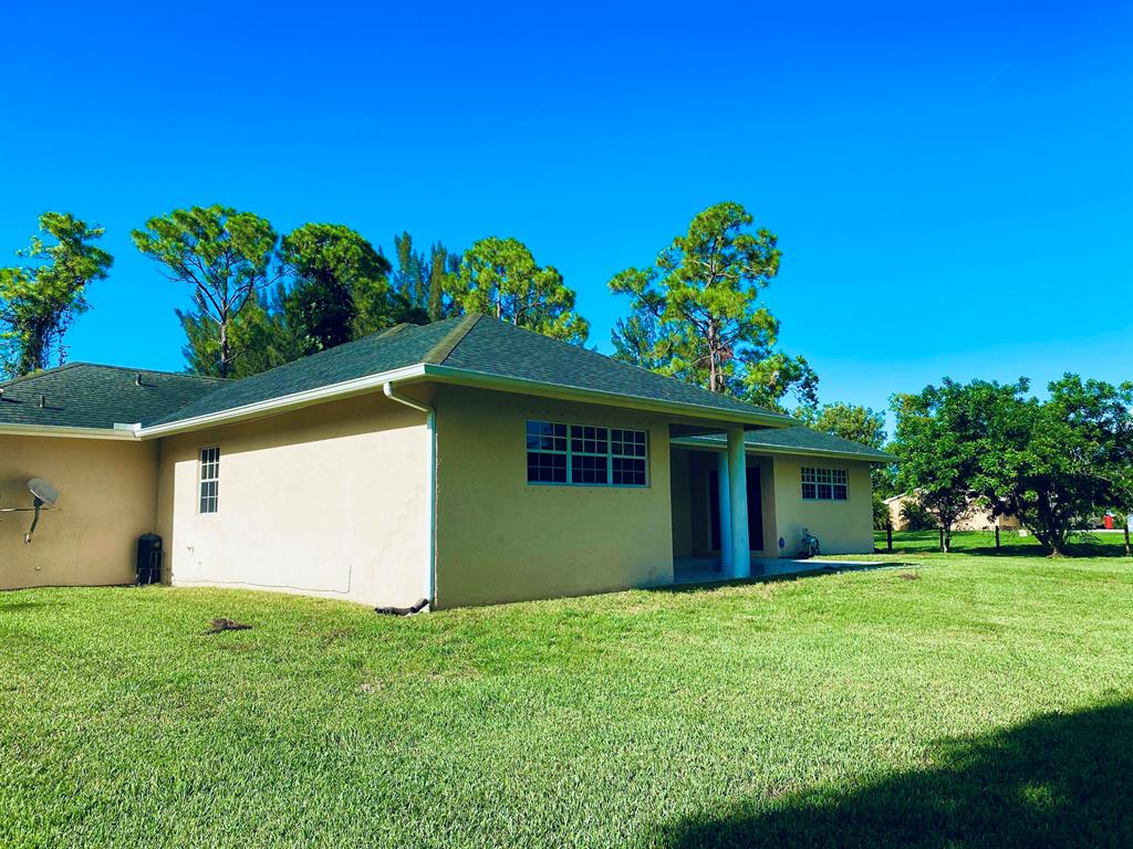 LOXAHATCHEE - Residential