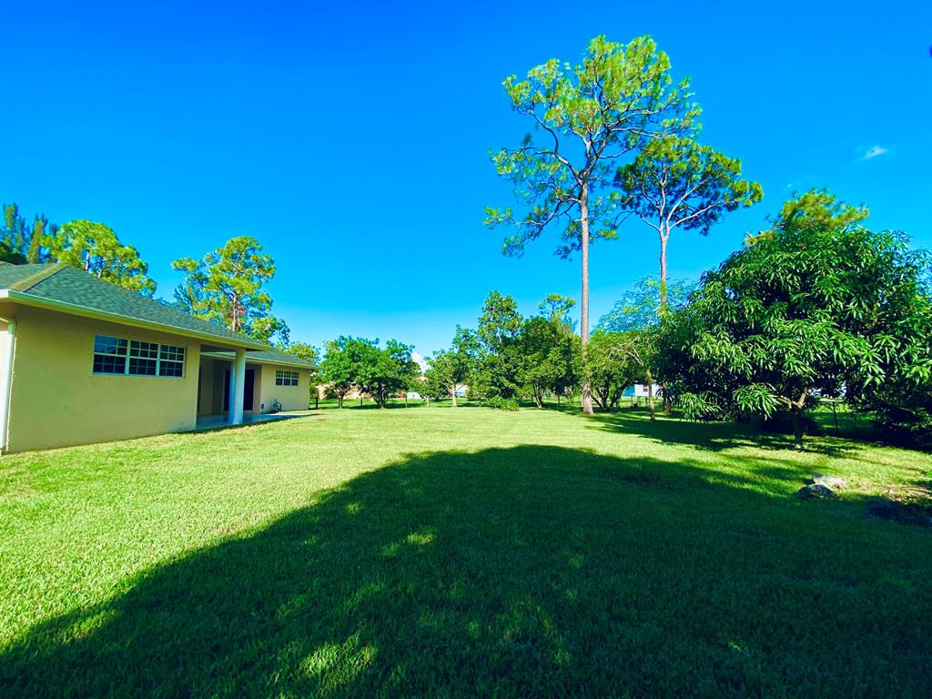 LOXAHATCHEE - Residential