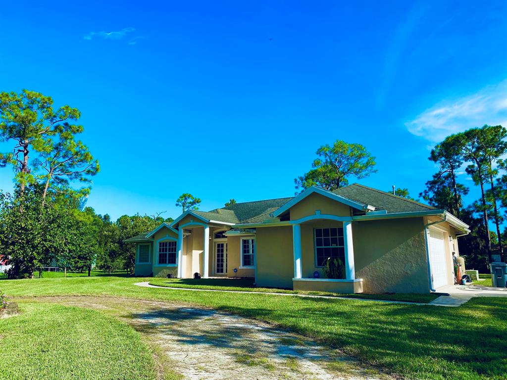 LOXAHATCHEE - Residential