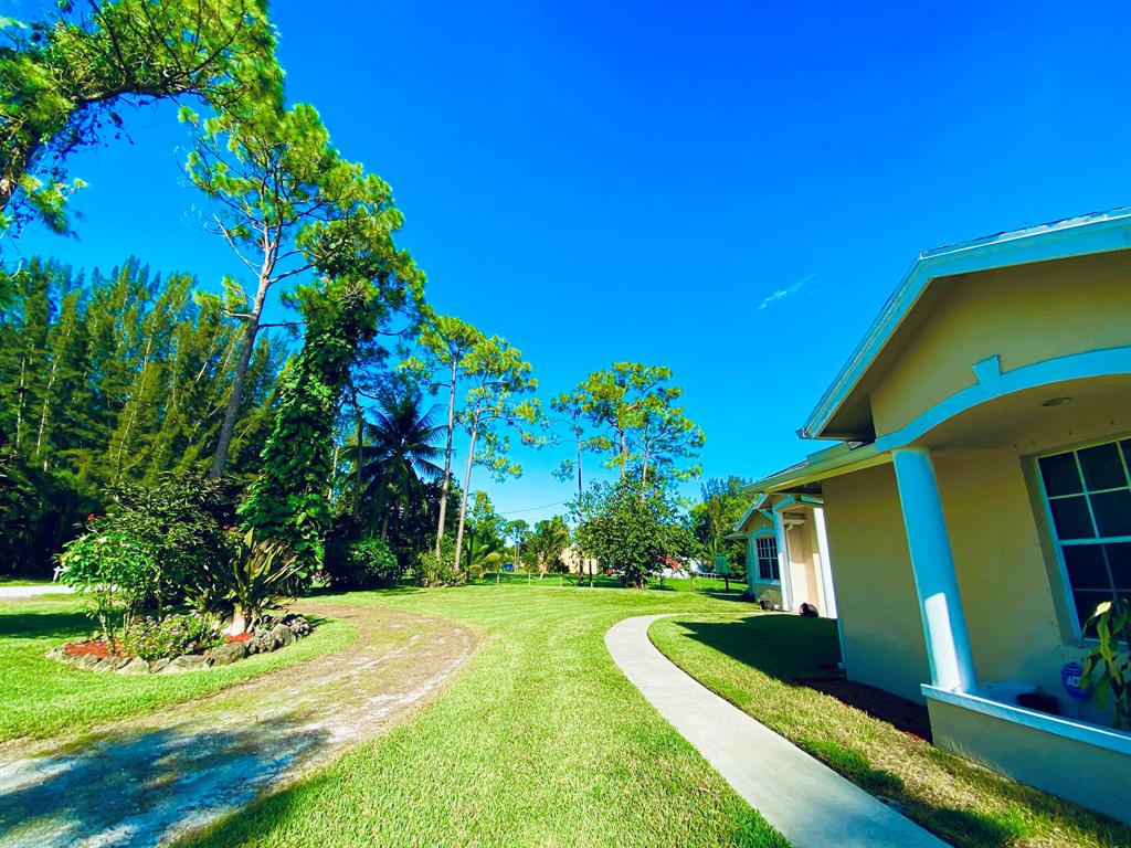 LOXAHATCHEE - Residential