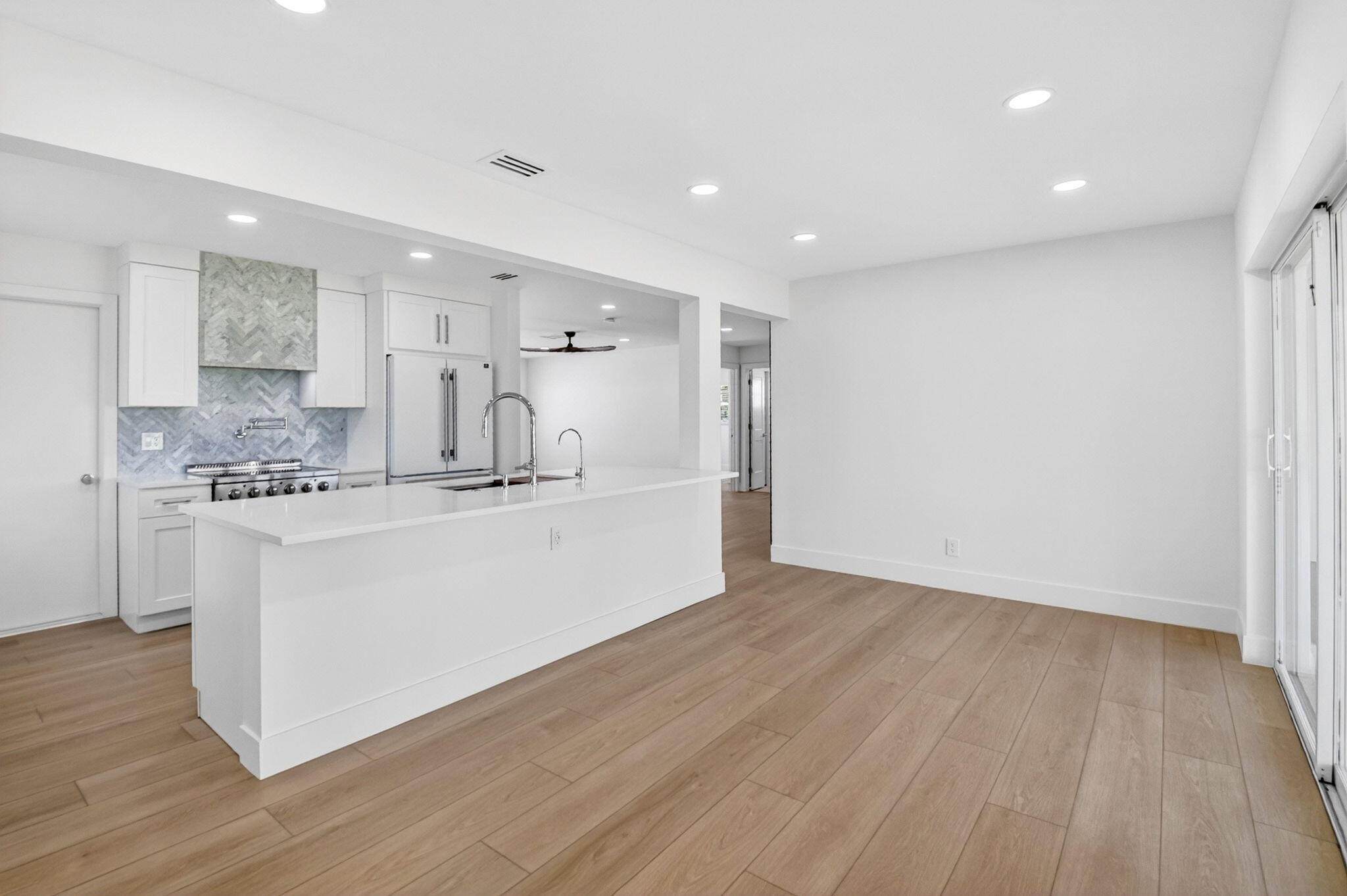Palm Beach LEISUREVILLE - Residential