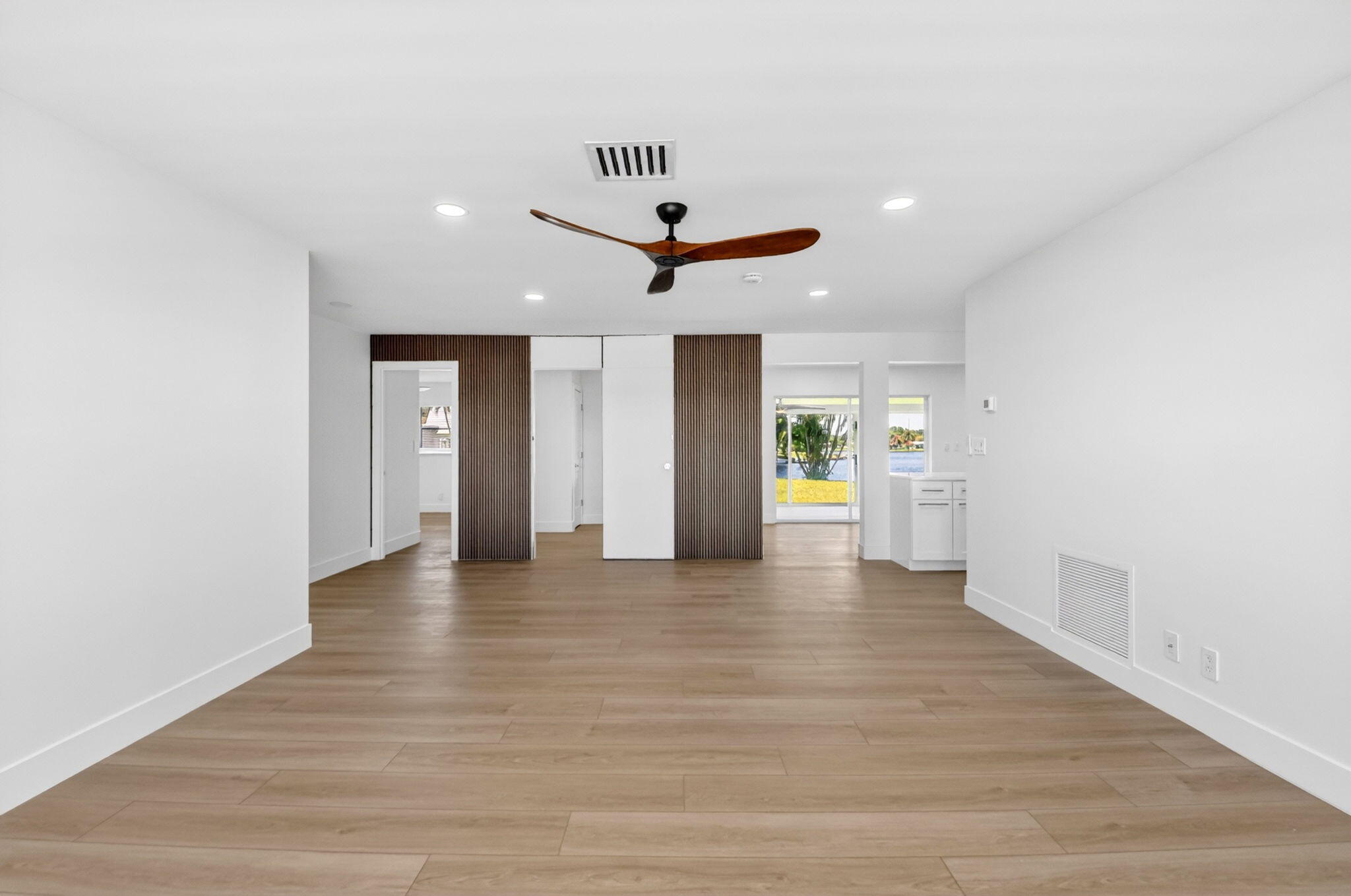 Palm Beach LEISUREVILLE - Residential