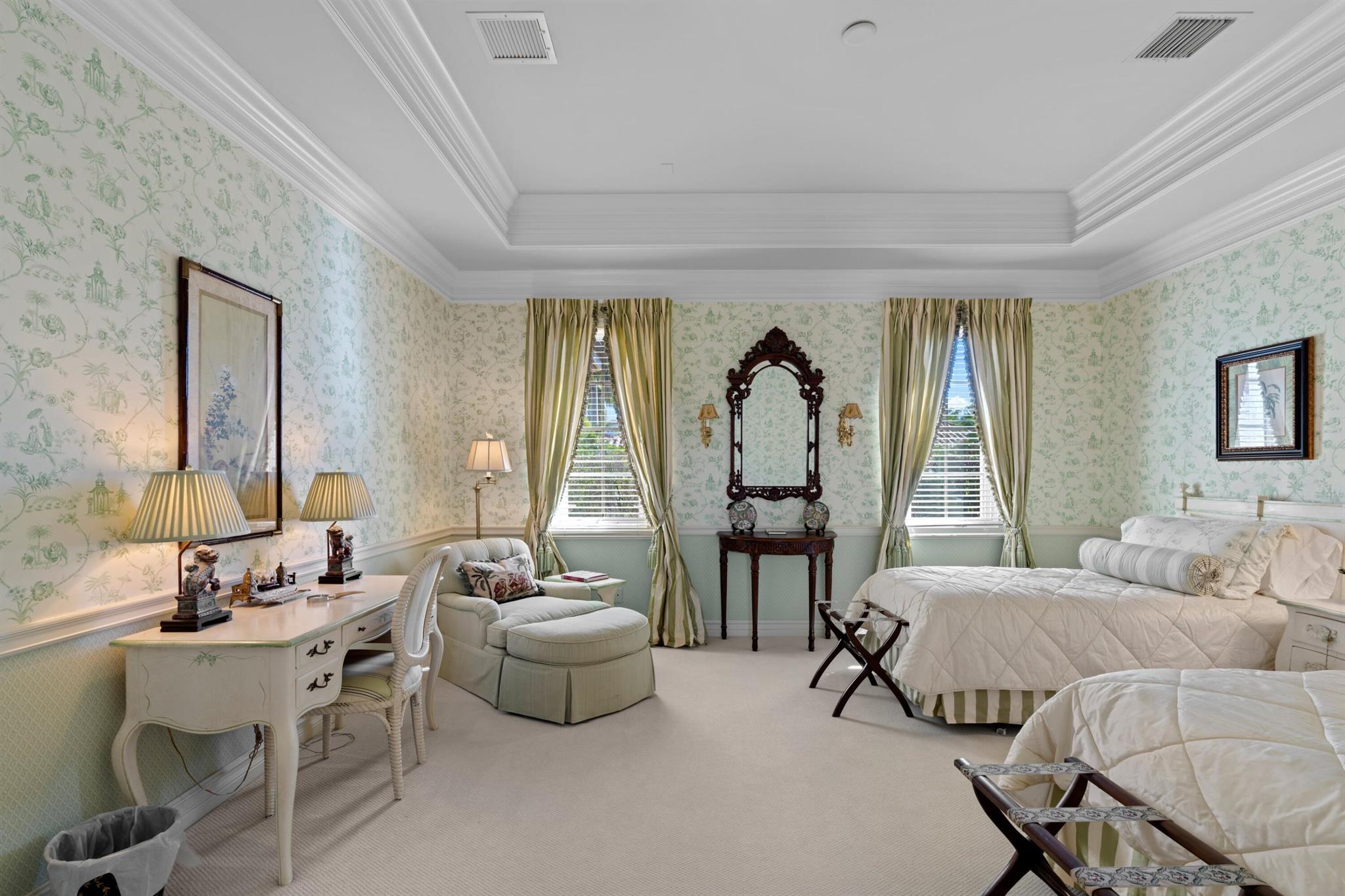 ROYAL PARK - Residential