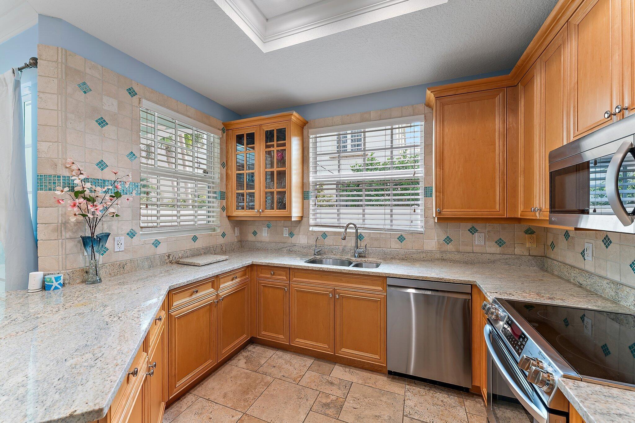 OCEAN RIDGE AT JUNO BEACH - Residential