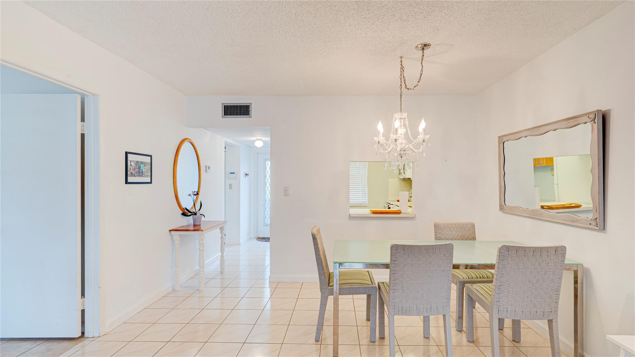 Oriole Golf & Tennis Club - Residential Lease