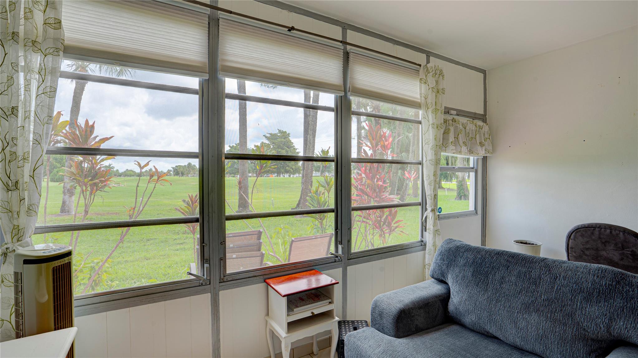 Oriole Golf & Tennis Club - Residential Lease