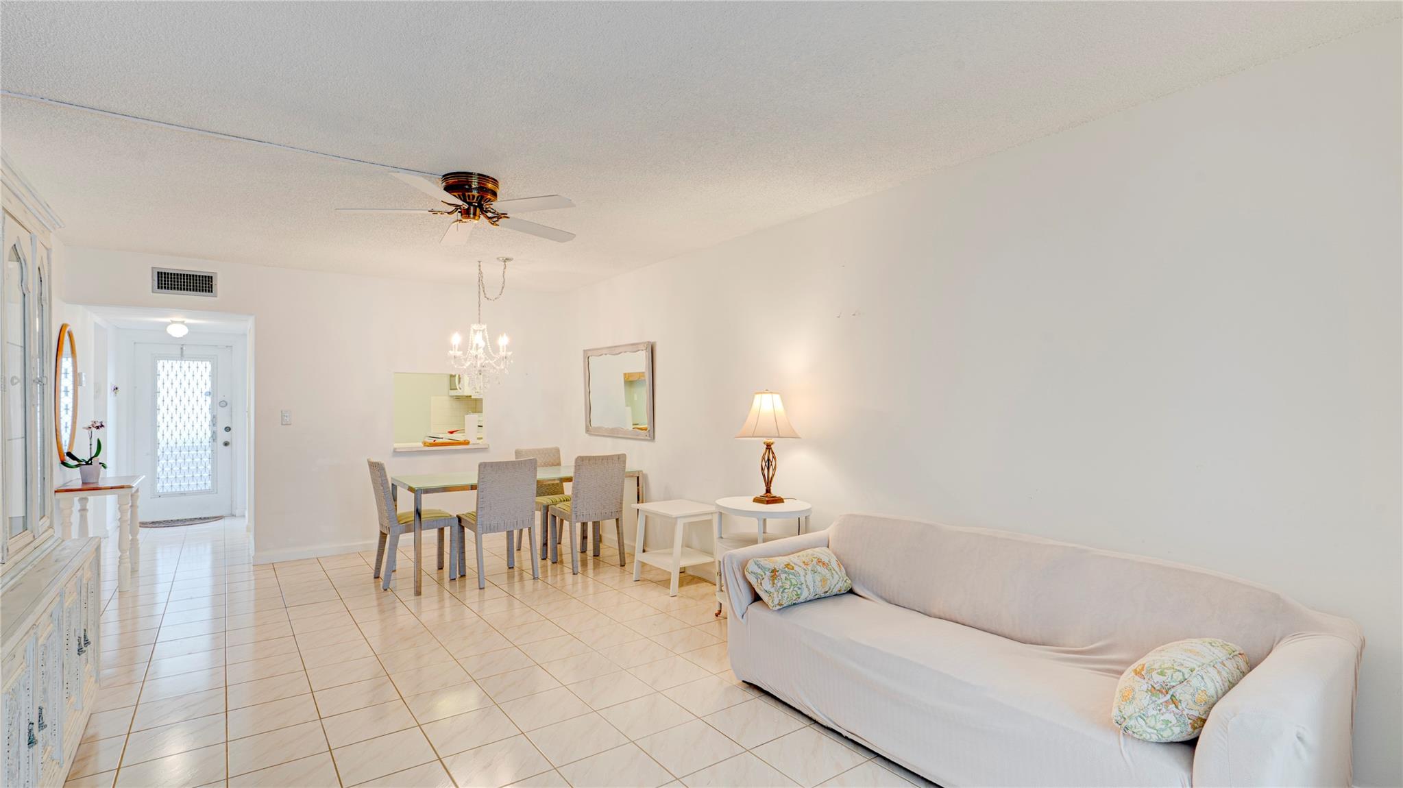 Oriole Golf & Tennis Club - Residential Lease