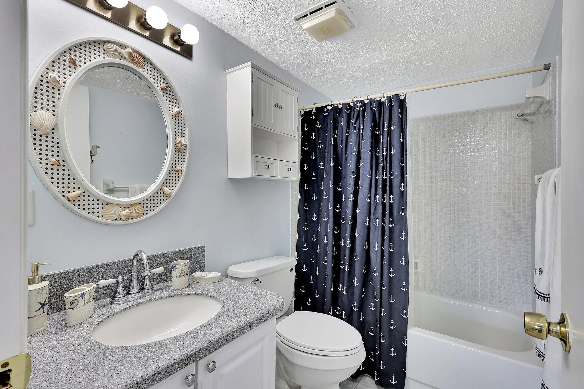 OCEAN HARBOUR SOUTH CONDOMINIUM - Residential