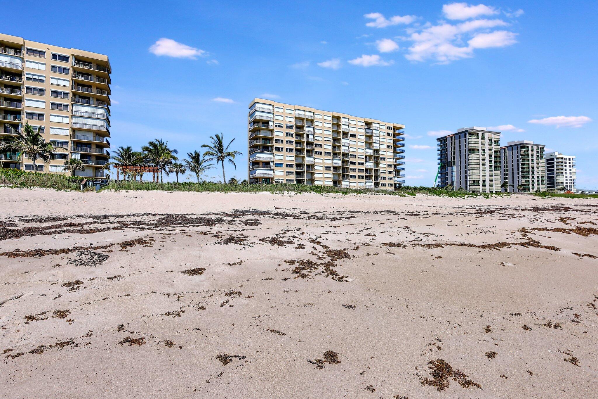 OCEAN HARBOUR SOUTH CONDOMINIUM - Residential