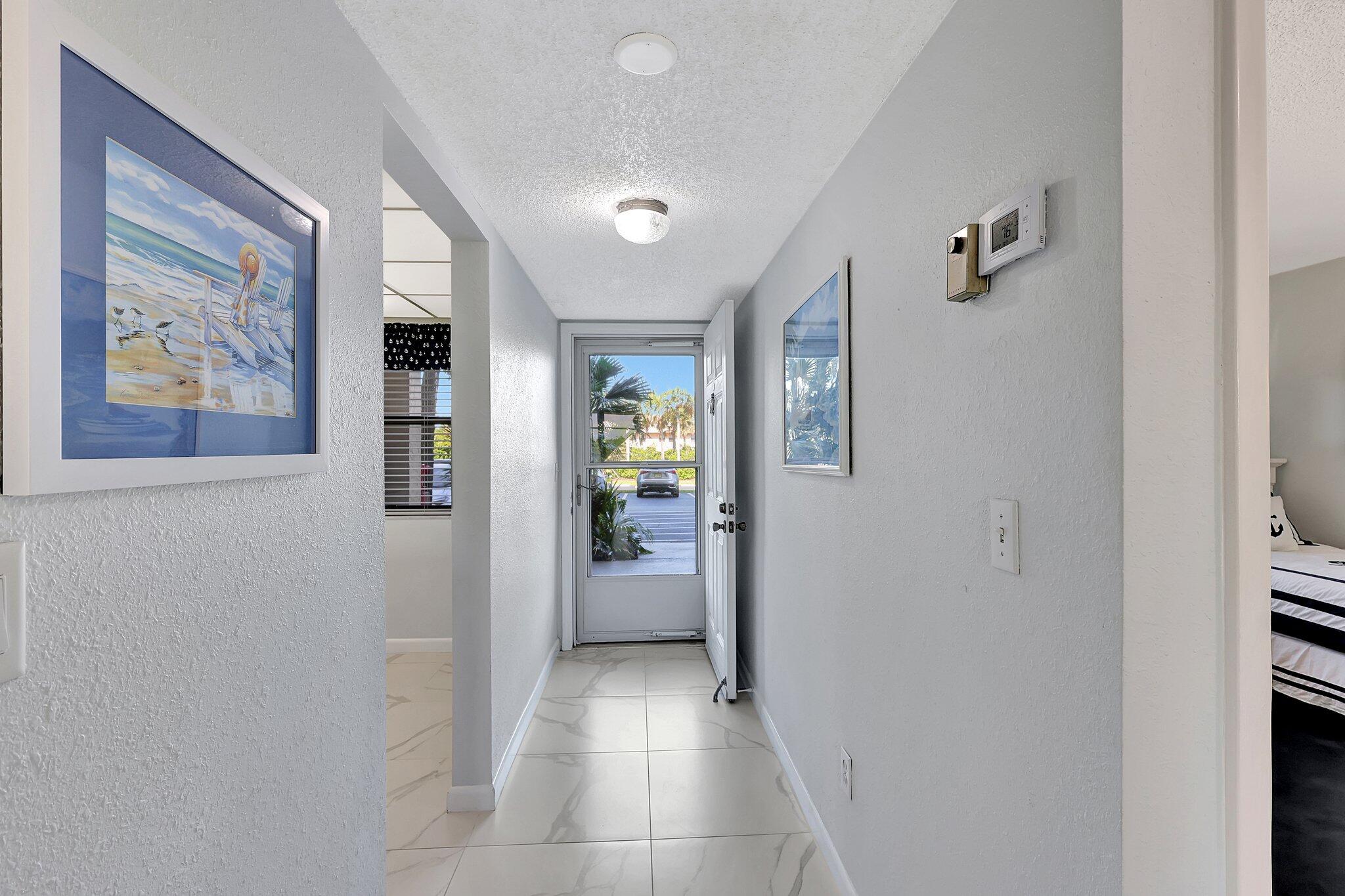 OCEAN HARBOUR SOUTH CONDOMINIUM - Residential