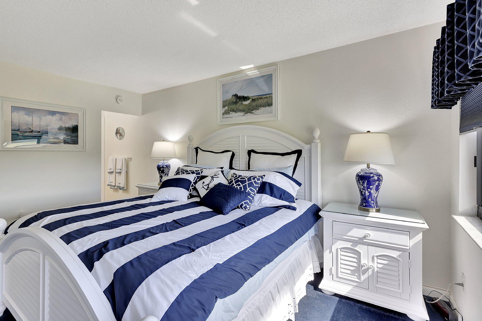 OCEAN HARBOUR SOUTH CONDOMINIUM - Residential
