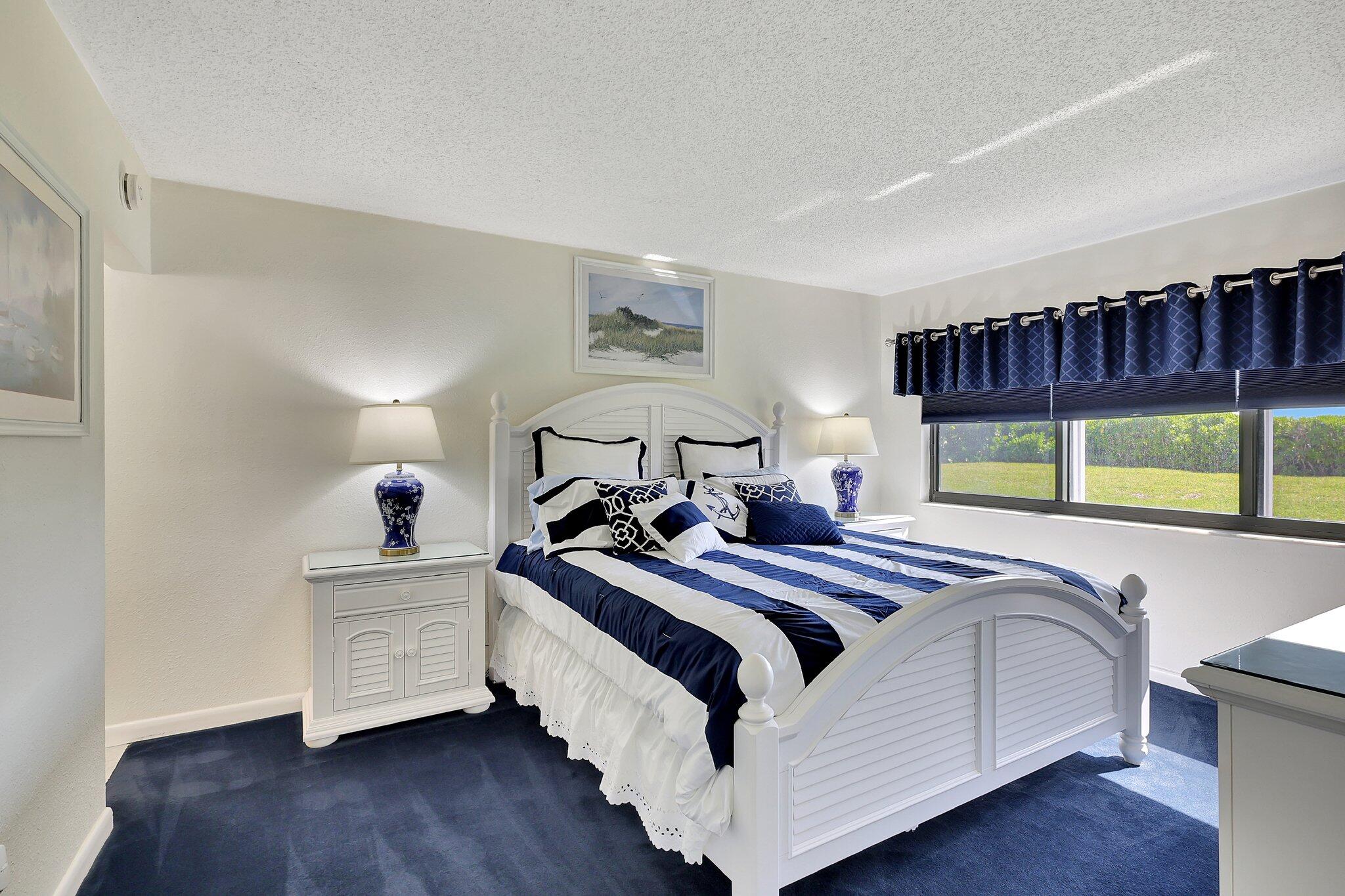 OCEAN HARBOUR SOUTH CONDOMINIUM - Residential