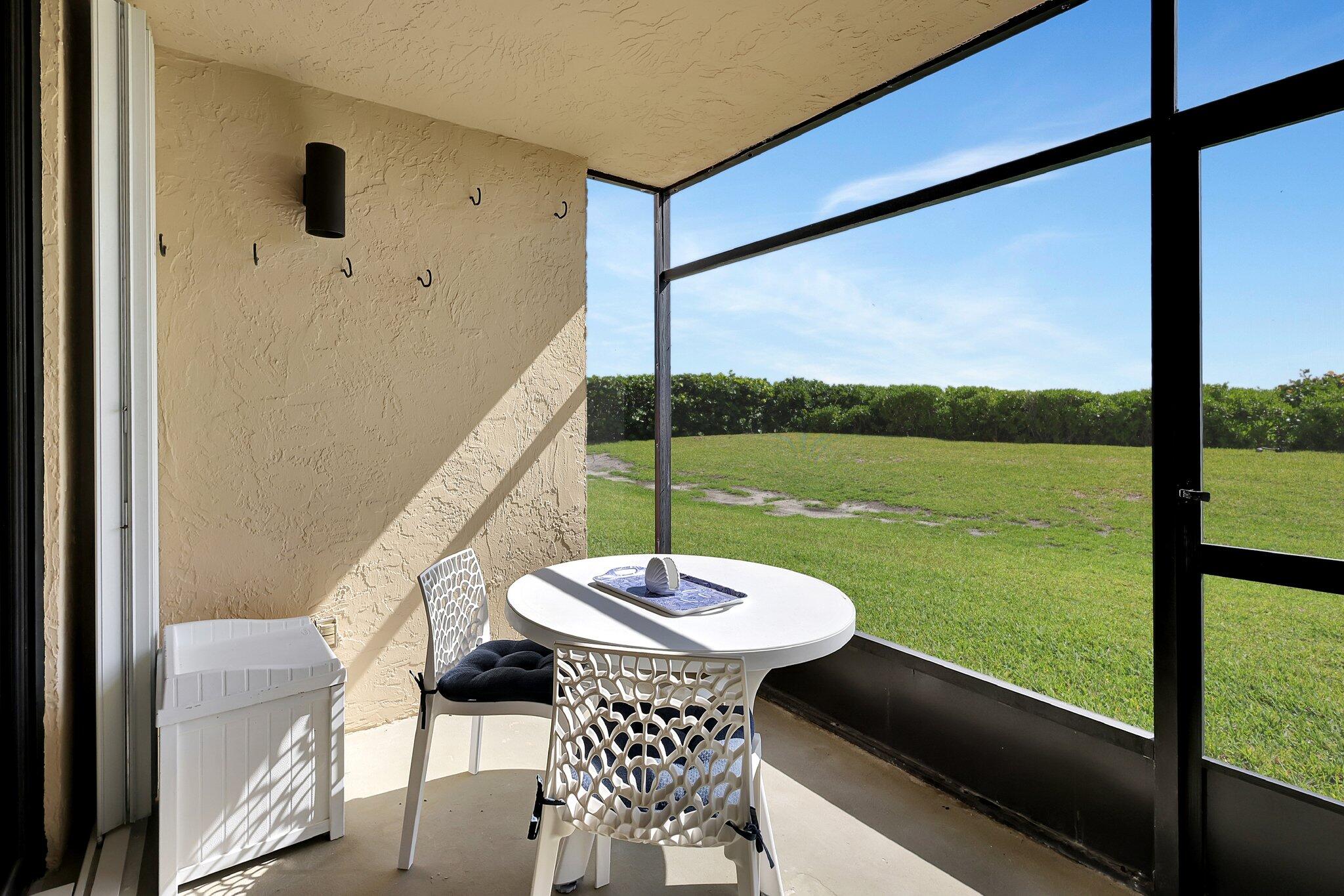 OCEAN HARBOUR SOUTH CONDOMINIUM - Residential