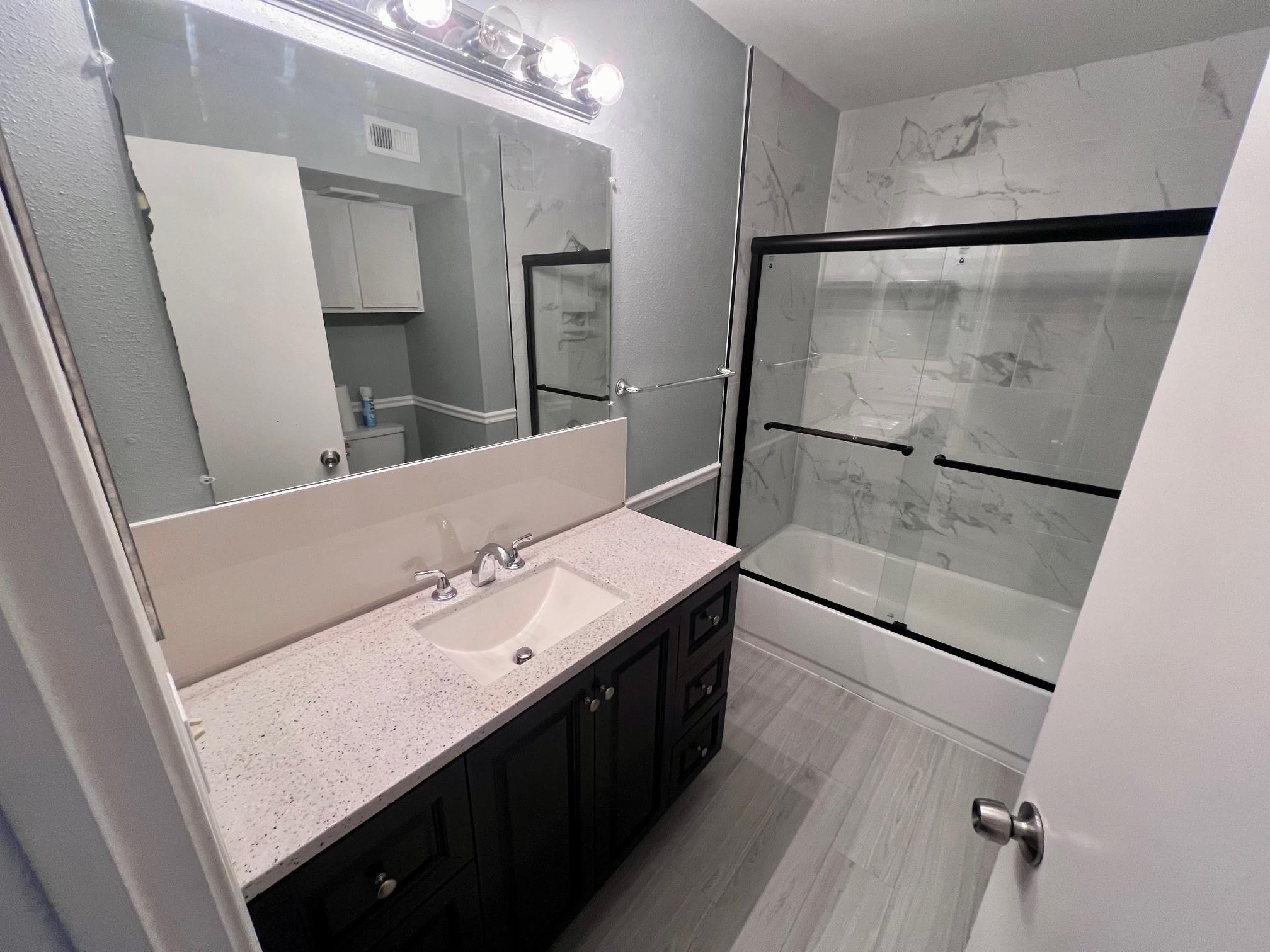 2400 NW 33rd St 1108