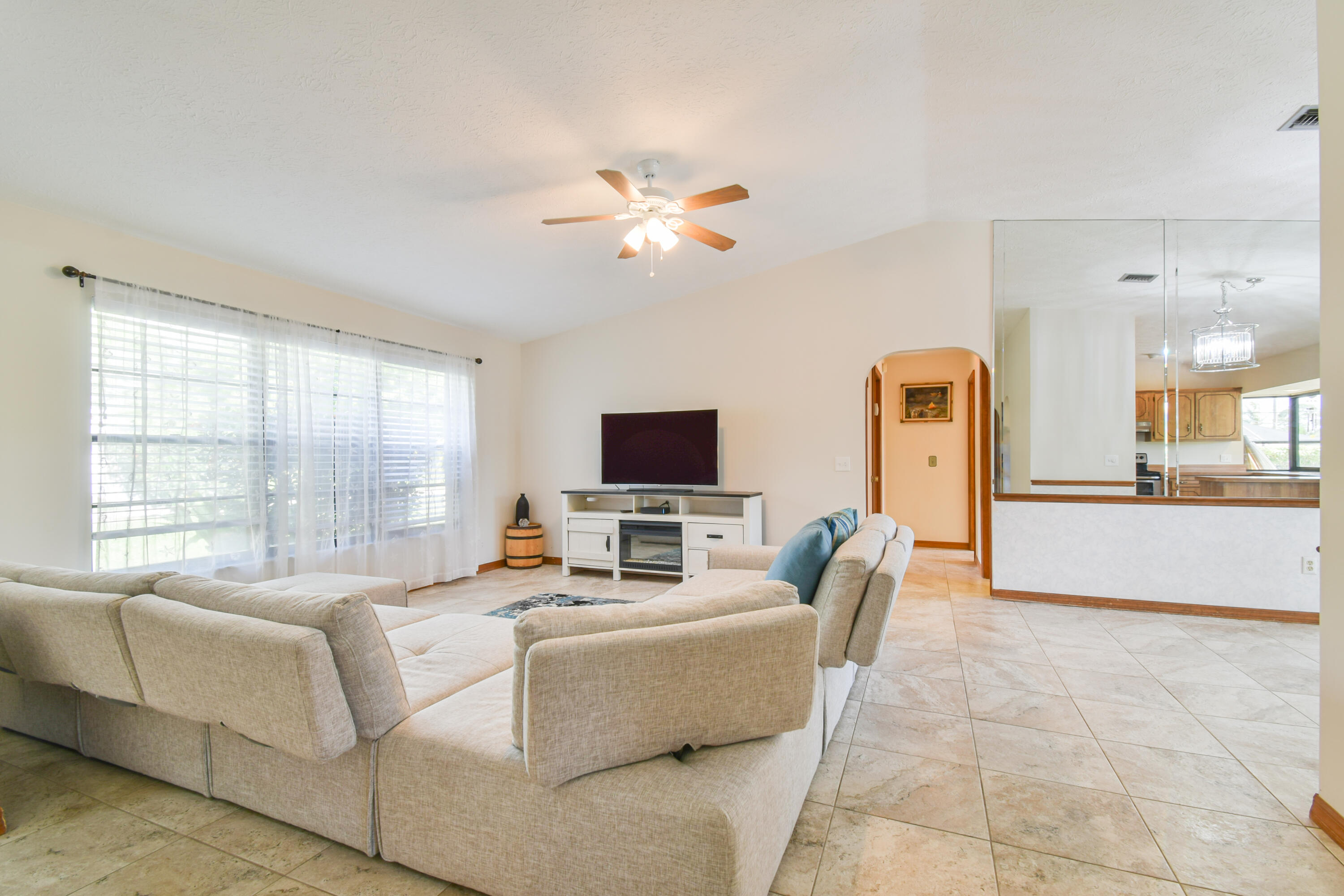 PORT ST LUCIE SECTION 13 - Residential