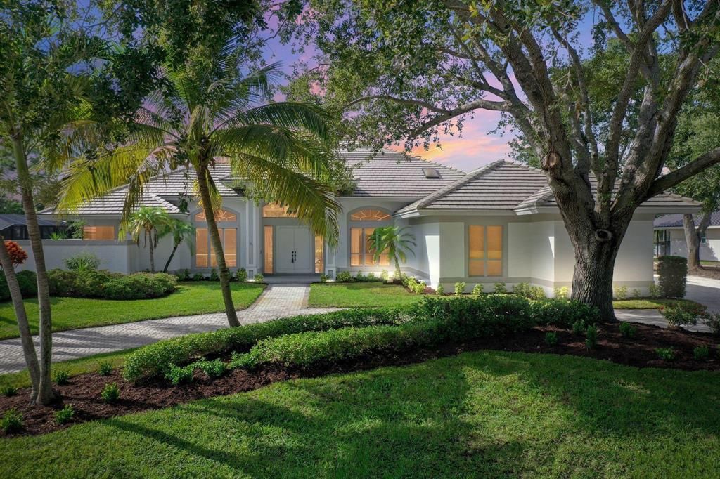 Photo of 6357 SE Baltusrol Terrace, Stuart, FL 34997 (MLS # R10738516)