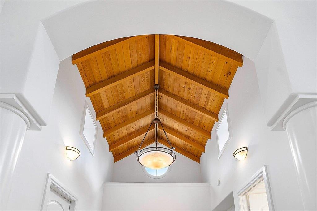 CONFERENCE RIDGE - Residential