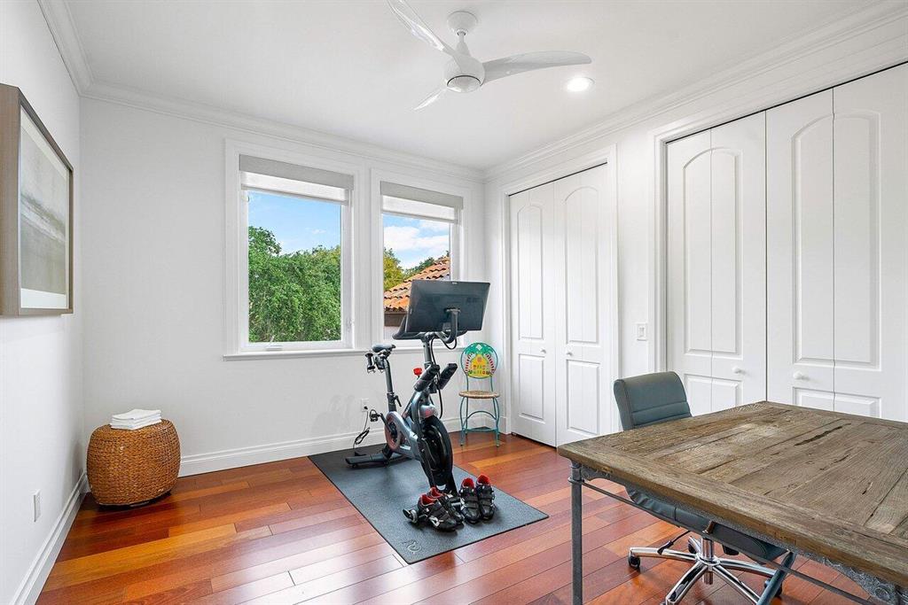 CONFERENCE RIDGE - Residential