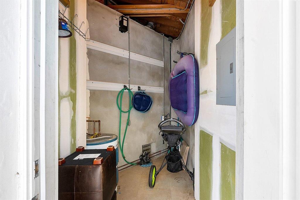 CONFERENCE RIDGE - Residential