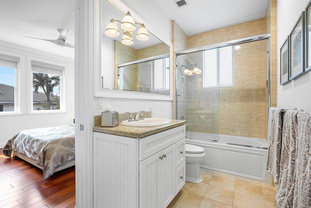 CONFERENCE RIDGE - Residential