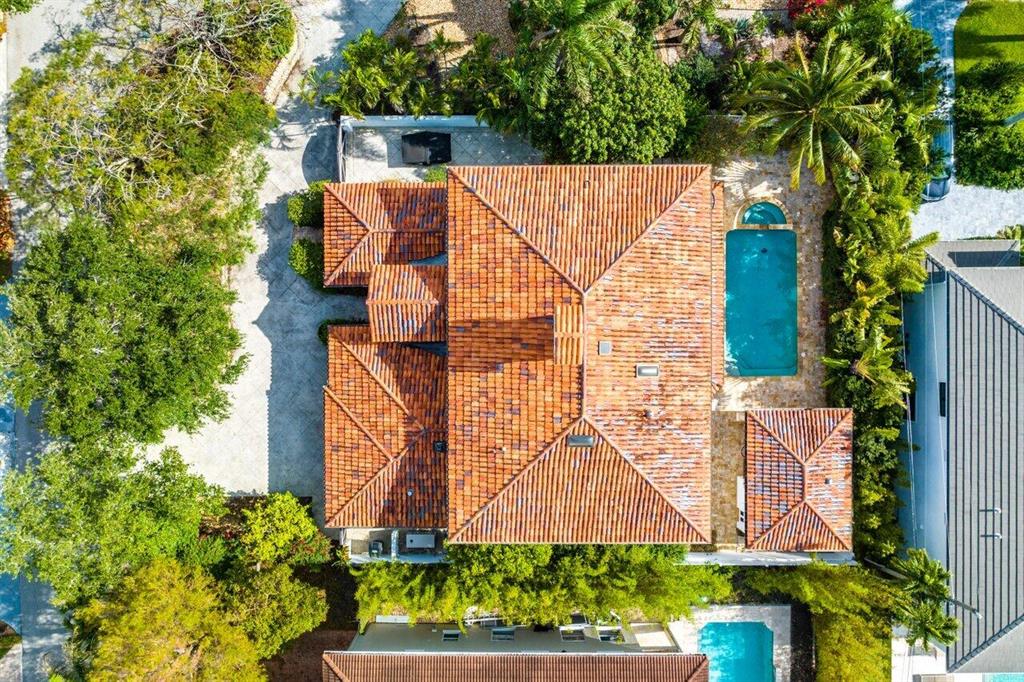 CONFERENCE RIDGE - Residential