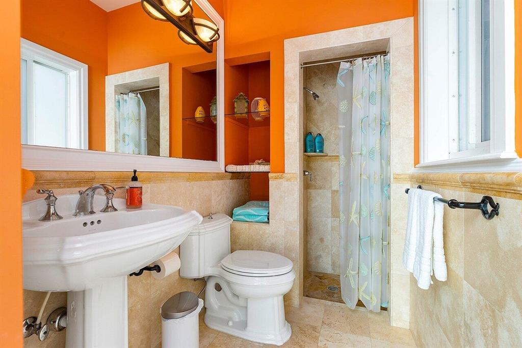 CONFERENCE RIDGE - Residential