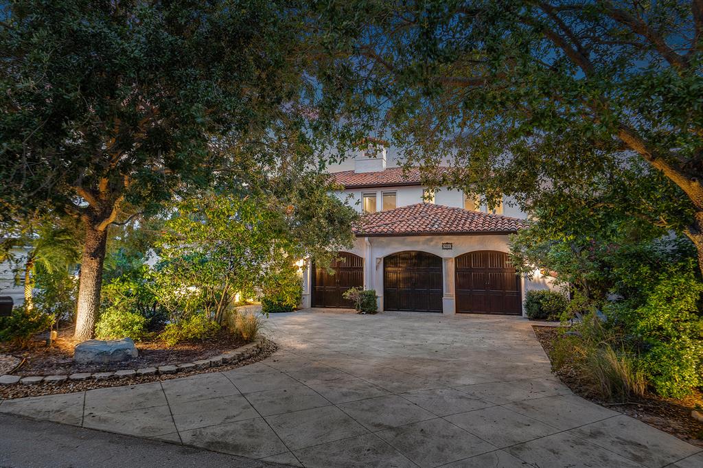 CONFERENCE RIDGE - Residential