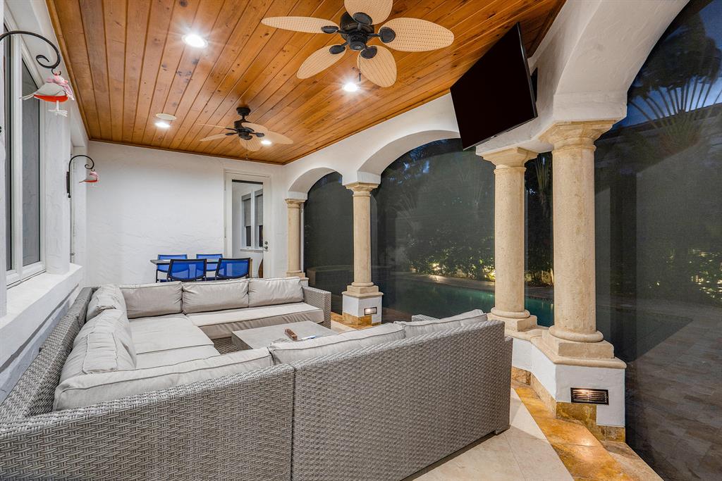 CONFERENCE RIDGE - Residential