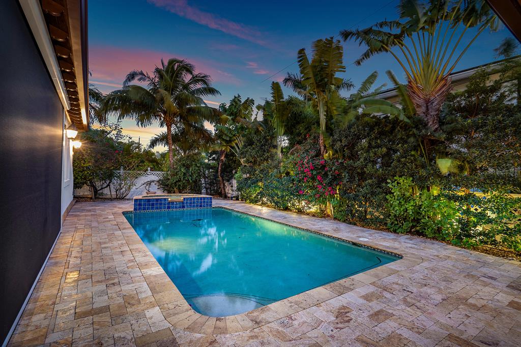 CONFERENCE RIDGE - Residential