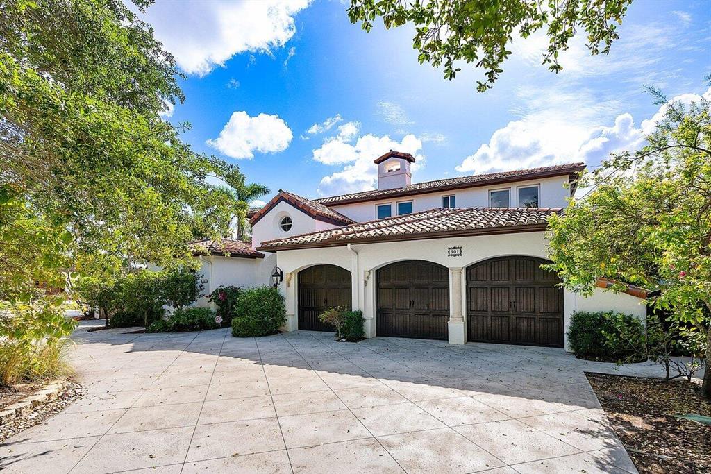 CONFERENCE RIDGE - Residential